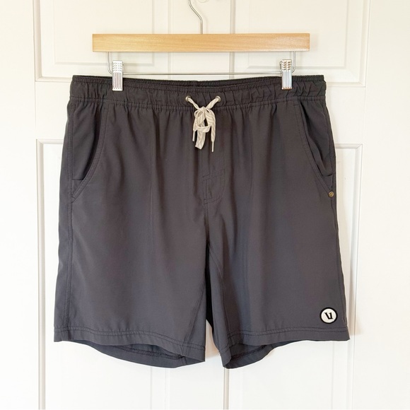 Vuori KORE 7” shorts | Size L - Picture 1 of 6